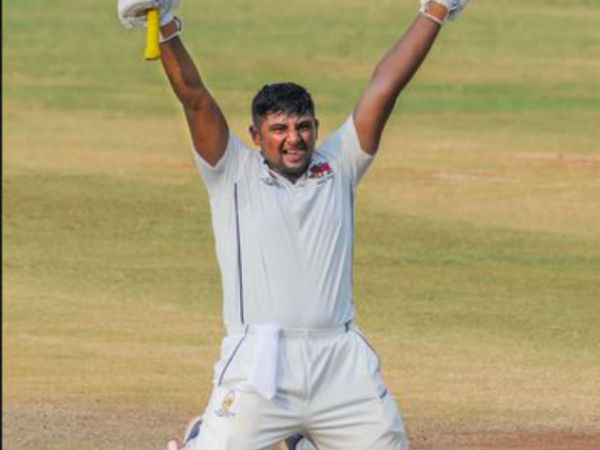 ట్రిపుల్‌తో దిగ్గజాల సరసన..