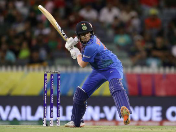 పిన్న వయసులో హాఫ్‌ సెంచరీ: