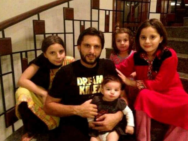  పెంపకం విషయంలో ఆంక్షలు: