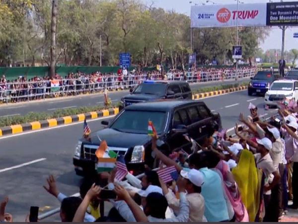 22 కిలోమీటర్ల మేర రోడ్‌ షో