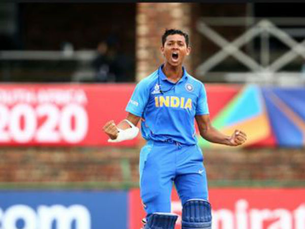 మ్యాన్ ఆఫ్ ది సిరీస్ యశస్వీ