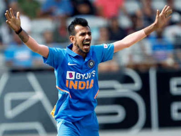 తొలి వన్డేకు కరోనా ప్రభావం..