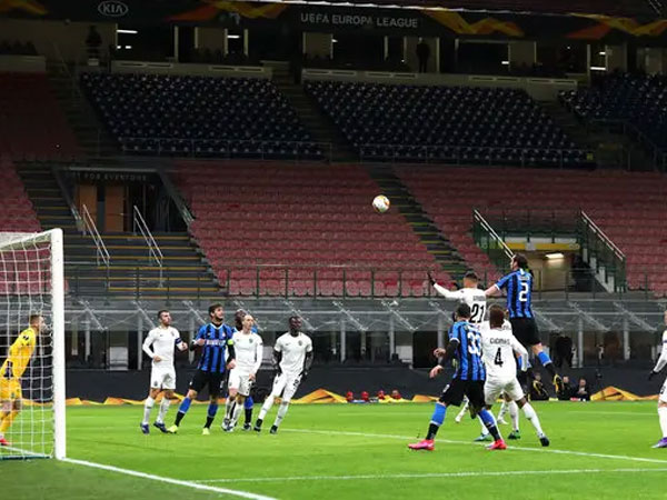 సాధా సీదాగా.. జ్యోతి ప్రజ్వలన..