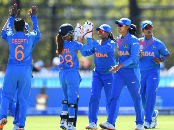 దక్షిణాఫ్రికాతో ఆడడమే తేలిక: