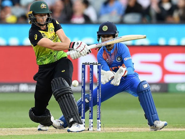 ఆకాశమే హద్దుగా..