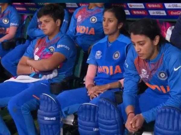 దిగజారిన స్మతి, జెమీమా..