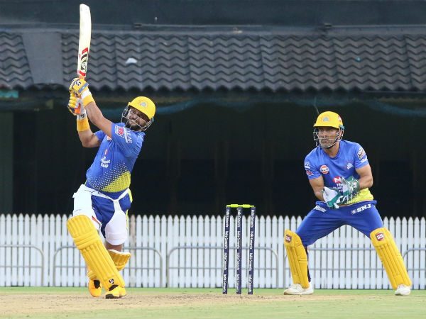 సెమీస్‌ ఓటమి నుంచి క్రికెట్‌కు దూరం: