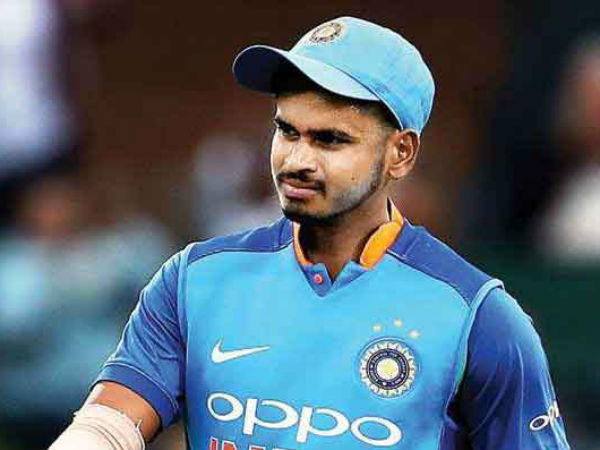 క్వారంటైన్‌‌లో ఆటగాళ్లు..