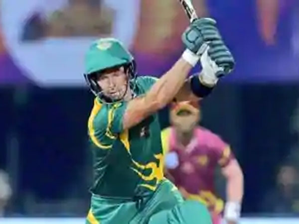 జాంటీ రోడ్స్ మెరుపులు..