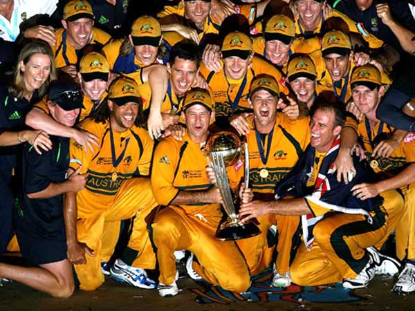 అంపైర్ల ఘోర తప్పిదం..