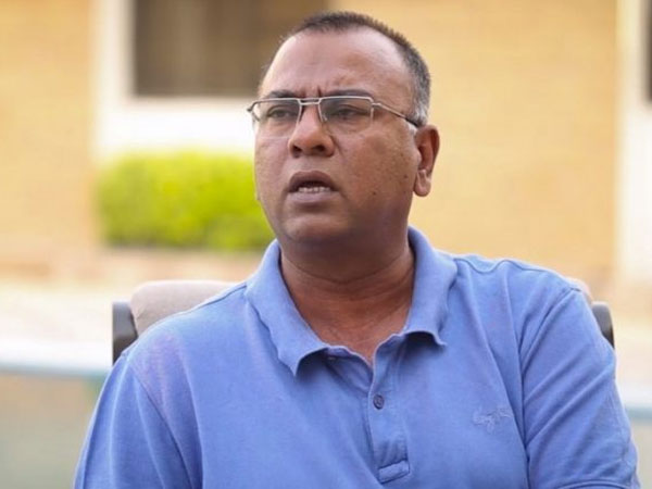 సంచలన వ్యాఖ్యలతో ఒకరిపై ఒకరు..