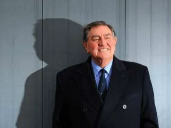 1999లో ఆమోద ముద్ర: