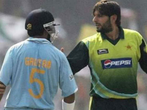 రికార్డులు లేవు కానీ.. ఆటిట్యూడ్ ఉంటుంది: