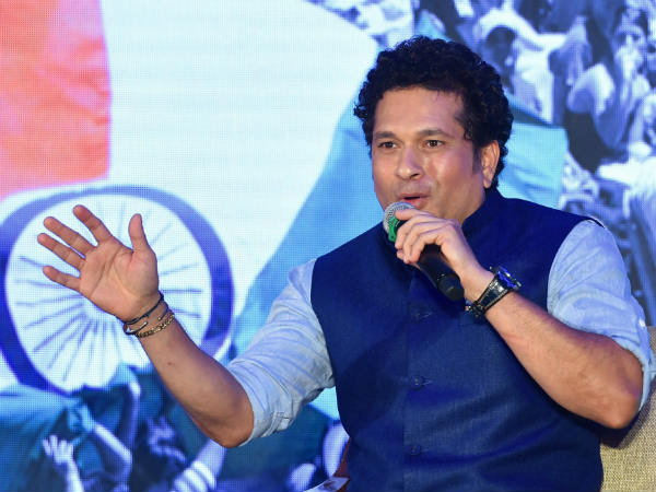 పుట్టిన రోజు వేడుకలకు దూరం:
