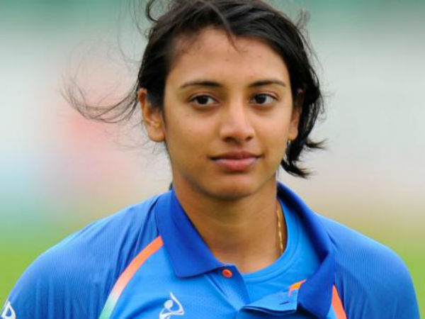 అభిమానులతో స్మృతి ముచ్చట్లు: