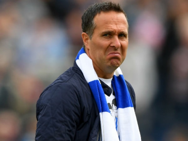 ఆ కత్తితో గడ్డి కోసుకో