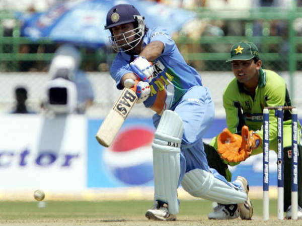  ఇప్పటికీ ధోనీనే నెంబర్ వన్