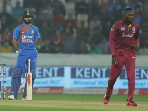  రెండు ఓవర్లు వేసి కట్టడి చేశా: