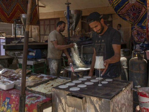  క్లబ్‌కు ఆడితే రూ.15 వేలు..