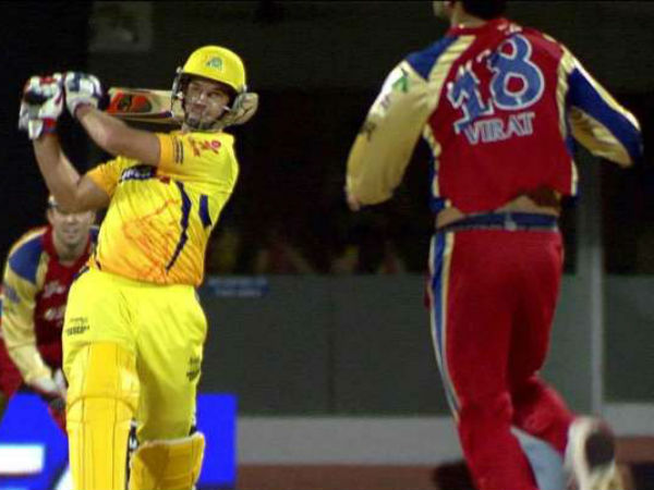 19వ ఓవ‌ర్‌ బౌలింగ్ చేసిన కోహ్లీ: