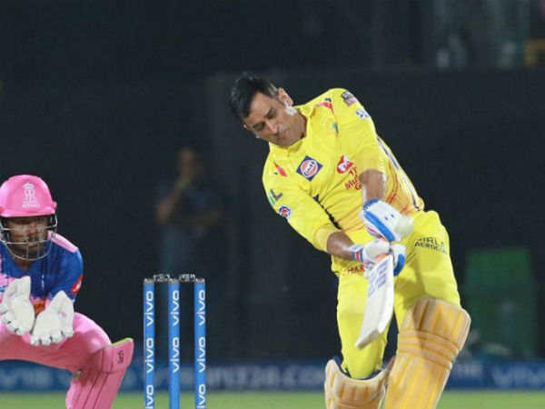 నోబాల్‌గా ప్రకటించి..