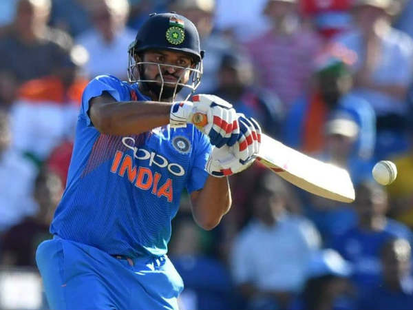  అతను మా రెండో కోచ్ 