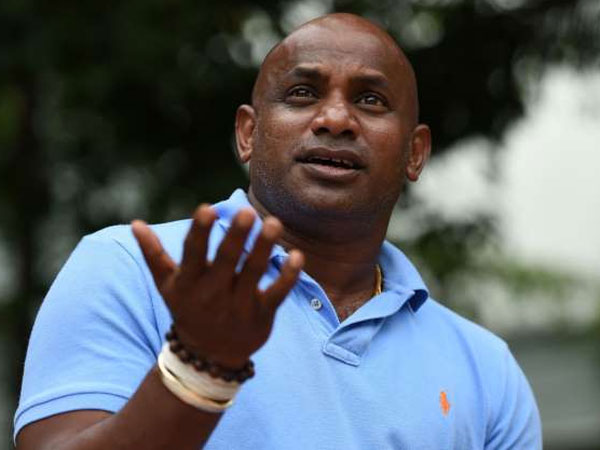 ముగ్గురు లంక ఆటగాళ్లకు చోటు: