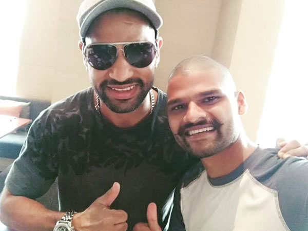 శిఖర్ అనే పిచ్చి పట్టింది: శిఖర్ అనే పిచ్చి పట్టింది: