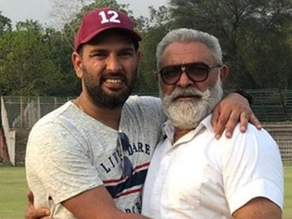 కెప్టెన్‌గా ధోనీ ఏం చేశాడు