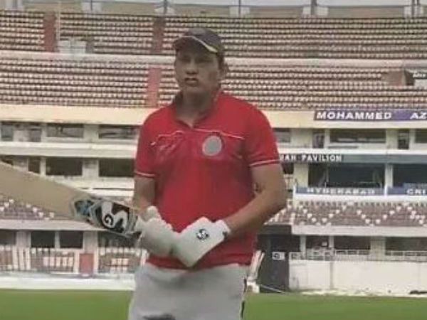  21 ఏళ్ల వయసులో అరంగేట్రం: