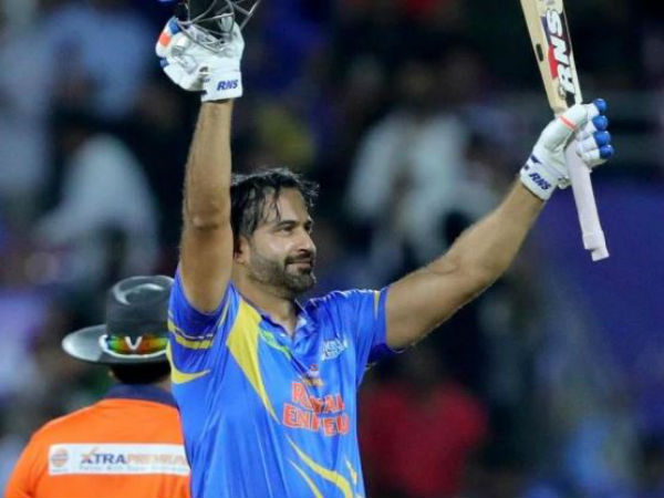 2012లో చివరిసారి టీమిండియాకు ఆడాడు: 2012లో చివరిసారి టీమిండియాకు ఆడాడు: