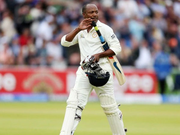 62 ఫోర్లు, 10 సిక్సులు: