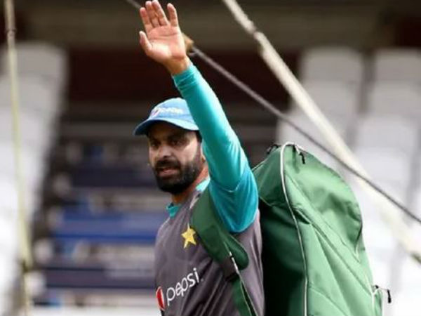 సెంట్రల్ కాంట్రాక్టులో లేకున్నా..