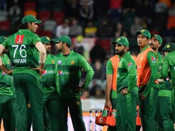 రిజర్వ్ ఆటగాళ్లకు టెస్ట్‌లు..