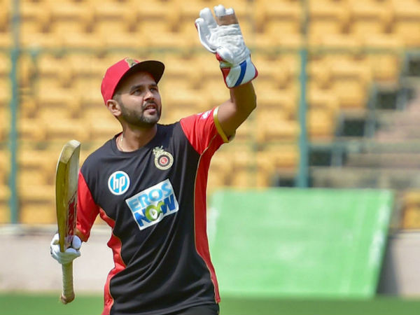 ధోనీకి అది బాగా తెలుసు..