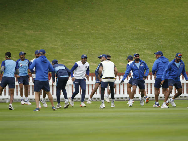 కొత్త ఐడియాలున్నాయి..