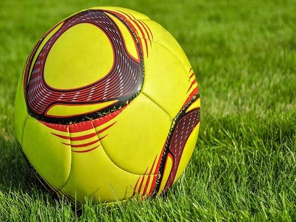 ప్రేక్షకులతో నిండిపోవడం చాలా సంతోషం