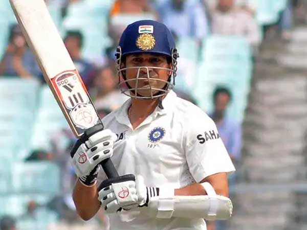 బంగ్లాదేశ్‌పై సెంచరీ: