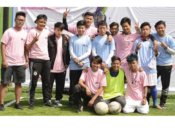 స్త్రీ, పురుషులతో పోటీ పడేందుకు సిద్ధం