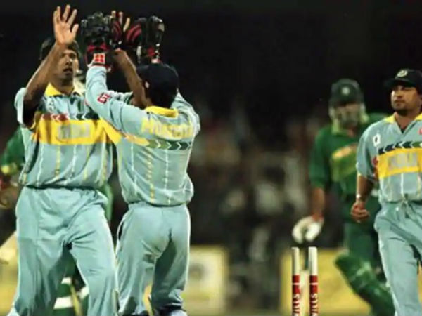 మాటల యుద్ధం: