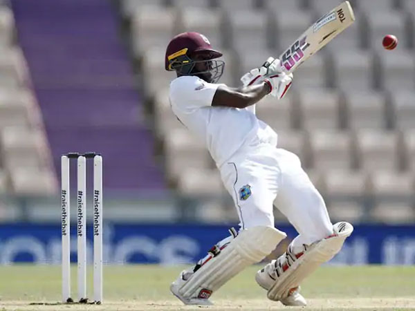 చెలరేగిన బ్లాక్‌వుడ్‌: