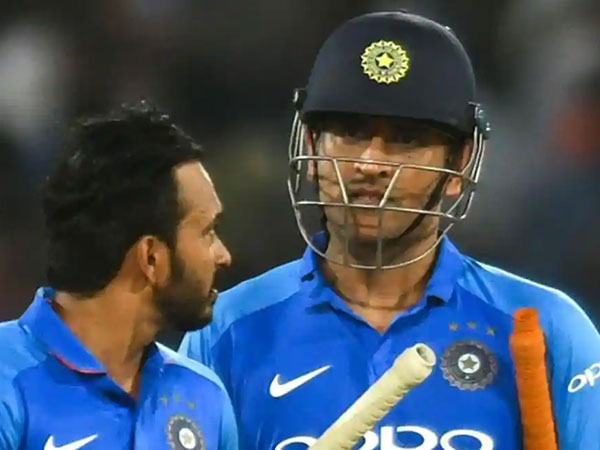 మనసులో పదిలంగా..