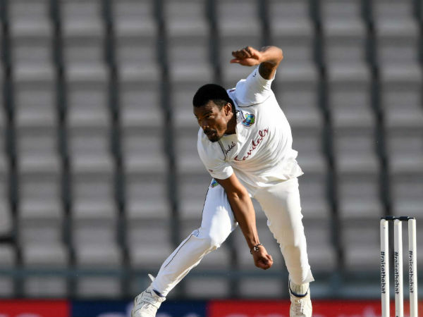 తోక తెంచిన వోక్స్‌: 