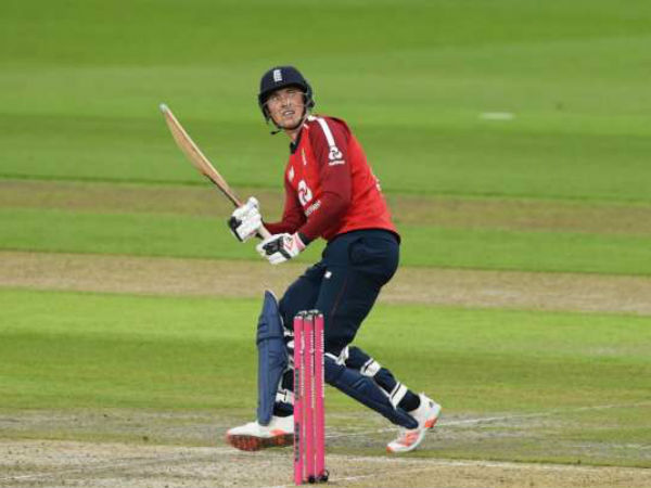 టామ్ బాంటన్ హాఫ్ సెంచరీ: