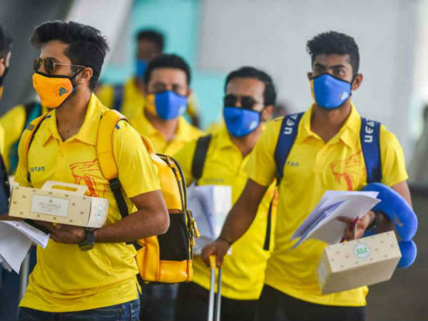 12 కరోనా కేసులు :