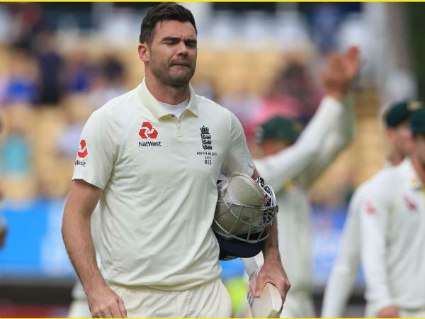 700 వికెట్లు తీస్తా: