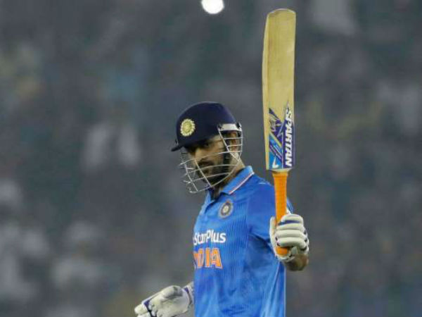 ఆటగాళ్లను పిలిచి ఓపికతో మాట్లాడేవాడు: