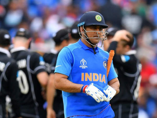  ‌2007లో తొలిసారి నాయకత్వం: