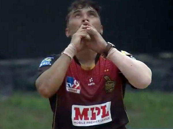  టీ10 లీగ్‌లో పాల్గొనడంతో: