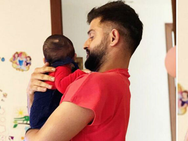  నెట్‌ఫ్లిక్స్‌లో సినిమాలు చూస్తూ: